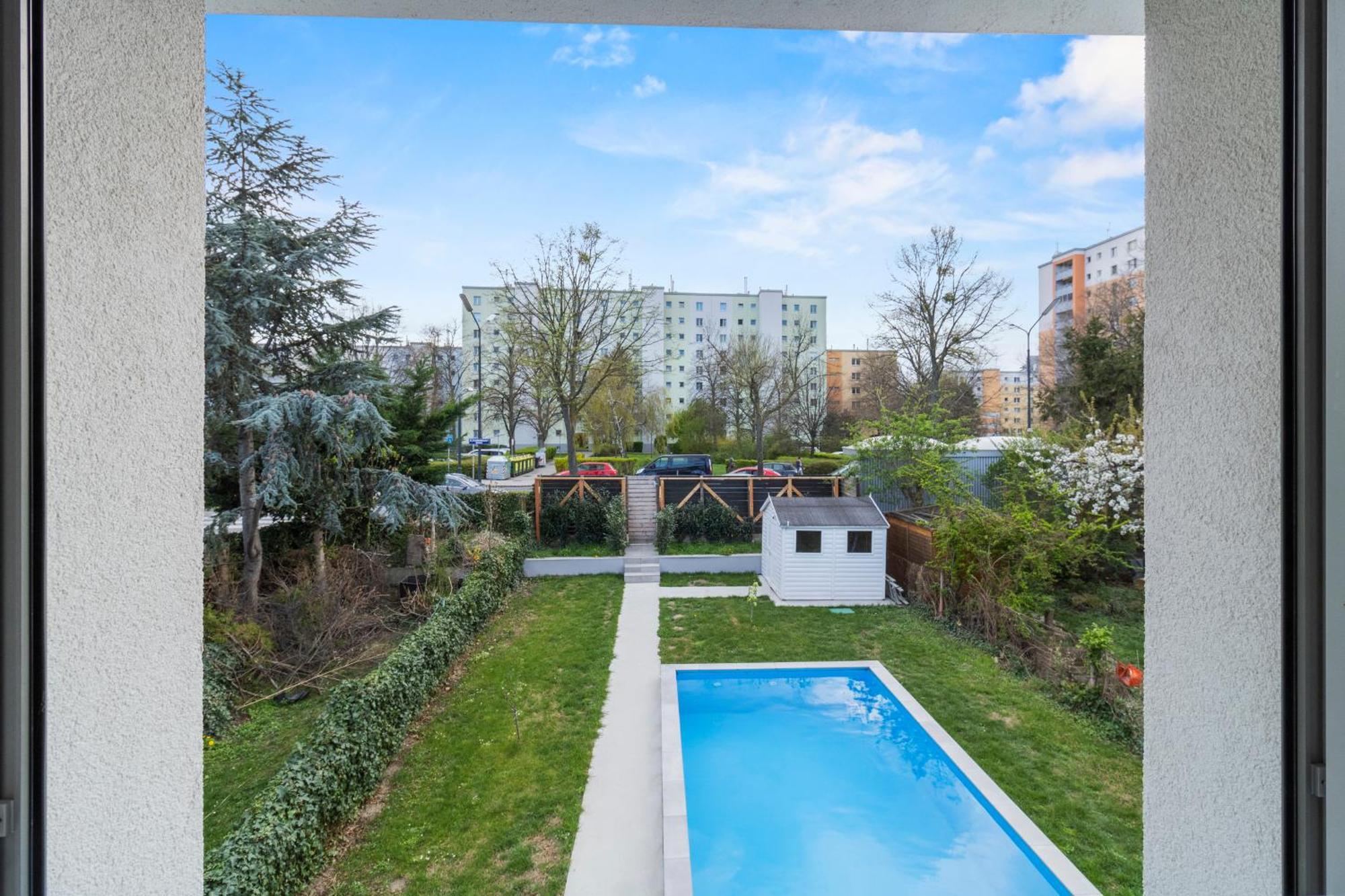 Villa Jaeger Mit Pool In Wien Luaran gambar